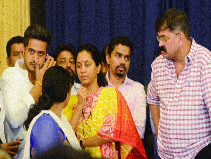 Not only in the party, but also rift in the Pawar family | पक्षातच नव्हे, पवार कुटुंबातही फूट, अन् सुप्रिया सुळे झाल्या भावुक! Not only in the party, but also rift in the Pawar family | पक्षातच नव्हे, पवार कुटुंबातही फूट, अन् सुप्रिया सुळे झाल्या भावुक!