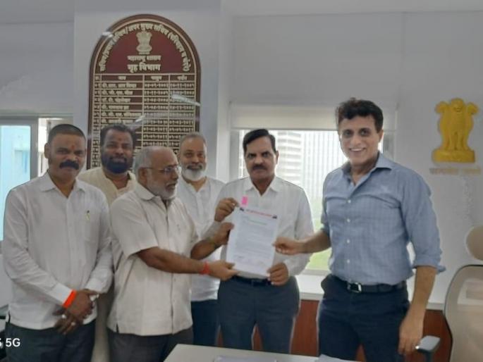 Rules of Procedure of Corporation of Rickshaw-Taxi Drivers in eight days | रिक्षा-टॅक्सीचालकांच्या महामंडळाच्या कार्यपद्धतीचे नियम आठ दिवसांत Rules of Procedure of Corporation of Rickshaw-Taxi Drivers in eight days | रिक्षा-टॅक्सीचालकांच्या महामंडळाच्या कार्यपद्धतीचे नियम आठ दिवसांत