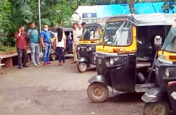 big news; A rickshaw ride in Solapur now costs five rupees | मोठी बातमी; सोलापुरातील रिक्षाचा प्रवास आता झाला पाच रूपये महाग big news; A rickshaw ride in Solapur now costs five rupees | मोठी बातमी; सोलापुरातील रिक्षाचा प्रवास आता झाला पाच रूपये महाग