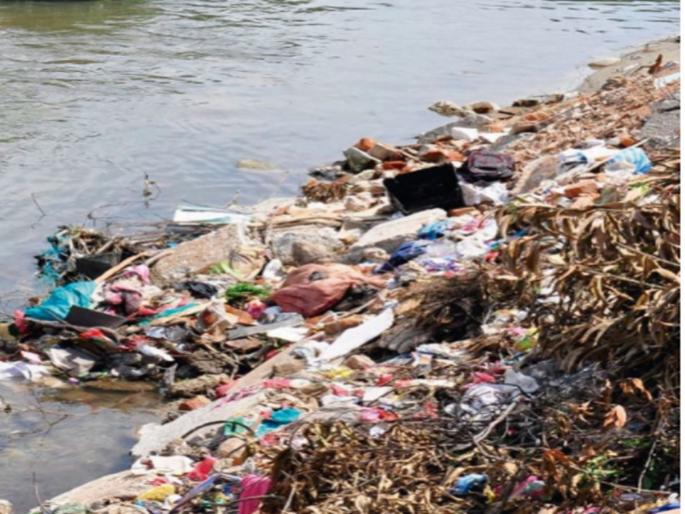 55 rivers in Maharashtra are the most polluted in the country | महाराष्ट्रातील ५५ नद्या देशात सर्वाधिक प्रदूषित 55 rivers in Maharashtra are the most polluted in the country | महाराष्ट्रातील ५५ नद्या देशात सर्वाधिक प्रदूषित