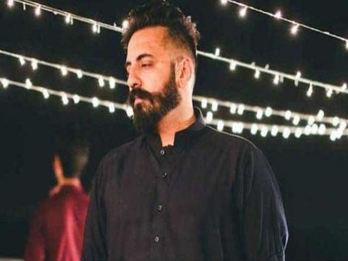 This mans wedding beats celebrity grand wedding with simple shaadi going viral on social media | सेलिब्रिटींची लग्ने 'या' व्यक्तीच्या लग्नासमोर फेल, सोशल मीडियातून होतंय कौतुक!