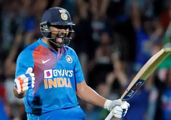 IND Vs NZ: What exactly happens in the mind when Super Over starts, Rohit Sharma tells secret ... | IND Vs NZ: सुपर ओव्हर सुरु असताना नेमकं मनात सुरु तरी काय होतं, रोहित शर्माने सांगितलं रहस्य...
