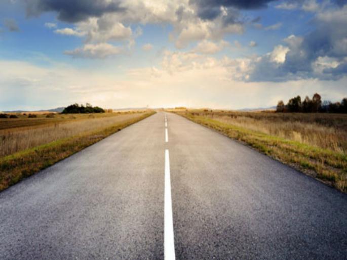 Land acquisition in police settlement for national road works | राष्ट्रीय रस्त्यांच्या कामांसाठी पोलीस बंदोबस्तात भूसंपादन करा