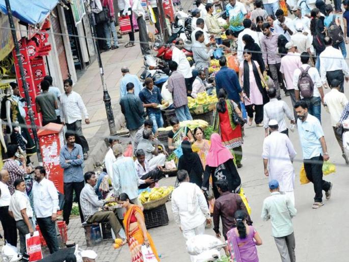 mumbai municipal corporation hawker policy still on paper a record of 22027 thousand people | मुंबई महापालिकेचे फेरीवाला धोरण अद्यापही कागदावरच; २२,०२७ हजार जणांची नोंद mumbai municipal corporation hawker policy still on paper a record of 22027 thousand people | मुंबई महापालिकेचे फेरीवाला धोरण अद्यापही कागदावरच; २२,०२७ हजार जणांची नोंद