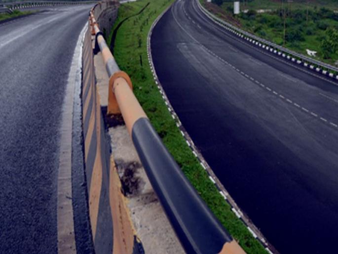 When the road is rebuilt? | रस्त्याची पुनर्बांधणी कधी? When the road is rebuilt? | रस्त्याची पुनर्बांधणी कधी?
