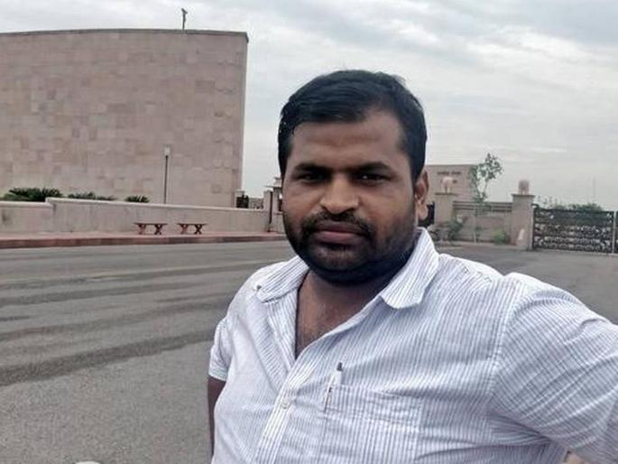 CAA protest You are a Hindu why are you friends with Muslims police asked activist in custody | CAA Protest : तू हिंदू आहेस ना? मग तुझे मित्र मुस्लिम कसे?; पोलिसांचा आंदोलनकर्त्याला सवाल CAA protest You are a Hindu why are you friends with Muslims police asked activist in custody | CAA Protest : तू हिंदू आहेस ना? मग तुझे मित्र मुस्लिम कसे?; पोलिसांचा आंदोलनकर्त्याला सवाल