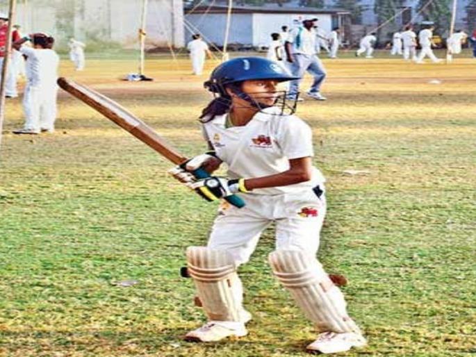 Maharashtra's second successive win, Maya Sonawane's 4 wickets | महाराष्ट्राचा सलग दुसरा विजय, माया सोनवणेचे ४ बळी