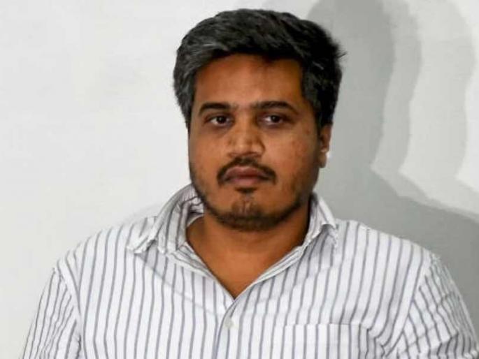 Threats to common people not to campaign in Baramati Lok Sabha Constituency: Rohit Pawar | बारामती लोकसभा मतदारसंघात प्रचार न करण्यासाठी सर्वसामान्यांना धमक्या : रोहित पवार Threats to common people not to campaign in Baramati Lok Sabha Constituency: Rohit Pawar | बारामती लोकसभा मतदारसंघात प्रचार न करण्यासाठी सर्वसामान्यांना धमक्या : रोहित पवार