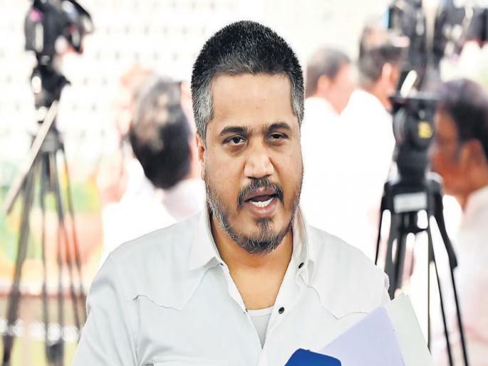 DGCA tries to give clean chit to VSR company, Rohit Pawar allegations over Ajit Pawar plane crash | "अजित पवारांच्या विमान अपघाताच्या दिवशीच दुपारी १.३६ वाजता..."; रोहित पवारांचा धक्कादायक आरोप DGCA tries to give clean chit to VSR company, Rohit Pawar allegations over Ajit Pawar plane crash | "अजित पवारांच्या विमान अपघाताच्या दिवशीच दुपारी १.३६ वाजता..."; रोहित पवारांचा धक्कादायक आरोप