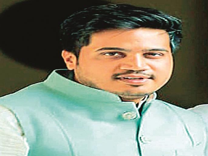 The direction in political life is due to the faith of teachers; Rohit Pawar's faith | शिक्षकांच्या विश्वासामुळेच राजकीय जीवनात दिशा; रोहित पवार यांचा विश्वास The direction in political life is due to the faith of teachers; Rohit Pawar's faith | शिक्षकांच्या विश्वासामुळेच राजकीय जीवनात दिशा; रोहित पवार यांचा विश्वास