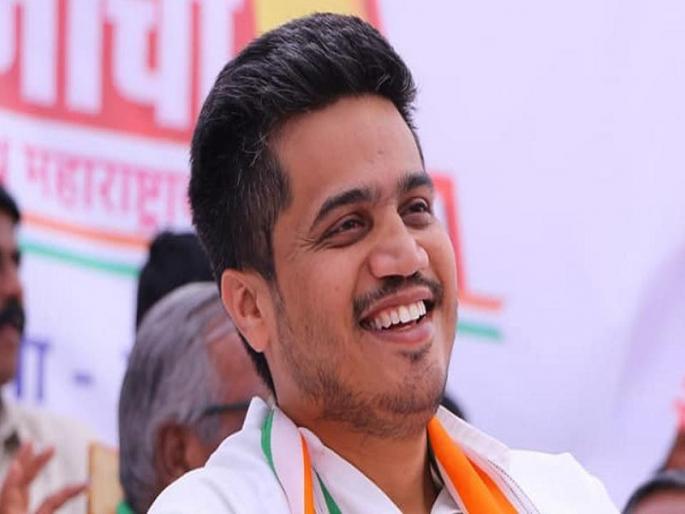 Opposition from the NCP to the candidature of Rohit Pawar | रोहित पवारांच्या उमेदवारीला राष्ट्रवादीतूनच विरोध