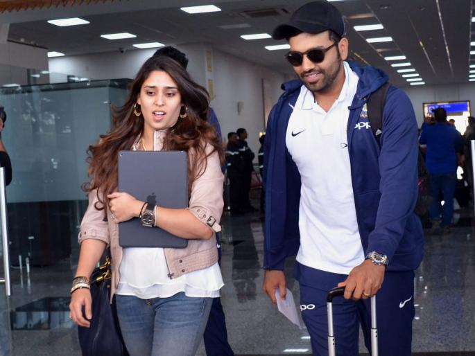 Rohit Sharma gifted a hundred to his birthday on the birthday of the gift | रोहित शर्माने लग्नाच्या वाढदिवसालाच ठोकलं द्विशतक, बायकोला अनोखं गिफ्ट