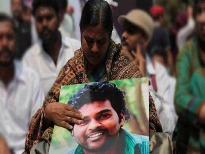 opposition parties offer fake promises to provide them Rs 20 lakh to Rohith Vemula's family alleged by piyush goyal | खोट्या प्रचारासाठी विरोधकांनी रोहित वेमुलाच्या आईला दिली होती 20 लाखांची ऑफर- भाजपा opposition parties offer fake promises to provide them Rs 20 lakh to Rohith Vemula's family alleged by piyush goyal | खोट्या प्रचारासाठी विरोधकांनी रोहित वेमुलाच्या आईला दिली होती 20 लाखांची ऑफर- भाजपा