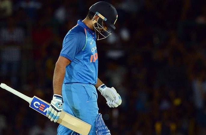 Nidahas Trophy 2018: Rohit's fifth time on zero | रोहित पाचव्यांदा शून्यावर बाद