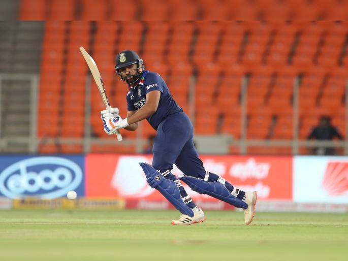 IND vs ENG, 4th T2O : Rohit Sharma completes his 9000 runs in T20 format, he becomes the first player to hit 50 sixes in India in T20Is | IND vs ENG, 4th T2O : पहिल्या षटकात षटकार अन् चौकार; रोहित शर्मानं मारला मोठ्या पराक्रमाचा षटकार