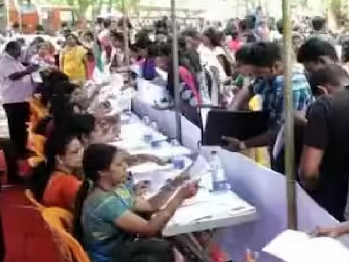 Recruitment 1,800 posts; But 14 people qualified for the job, shortage of qualified candidates in the employment fair | Kolhapur- भरती १,८०० पदांची; पण नोकरीसाठी १४ जण पात्र, रोजगार मेळाव्यात पात्र उमेदवारांची कमतरता Recruitment 1,800 posts; But 14 people qualified for the job, shortage of qualified candidates in the employment fair | Kolhapur- भरती १,८०० पदांची; पण नोकरीसाठी १४ जण पात्र, रोजगार मेळाव्यात पात्र उमेदवारांची कमतरता