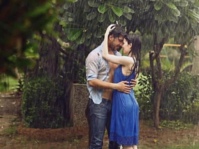 5 romantic destinations to visit in the rainy season! | पावसाळ्यात आवर्जून भेट द्यावे असे 5 रोमॅंटिक डेस्टिनेशन्स!