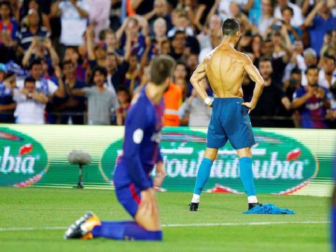 cristiano ronaldo banned for 5 games push referee | Video: रेफ्रीला धक्का देणा-या ख्रिस्तियानो रोनाल्डोवर पाच सामन्यांची बंदी  cristiano ronaldo banned for 5 games push referee | Video: रेफ्रीला धक्का देणा-या ख्रिस्तियानो रोनाल्डोवर पाच सामन्यांची बंदी