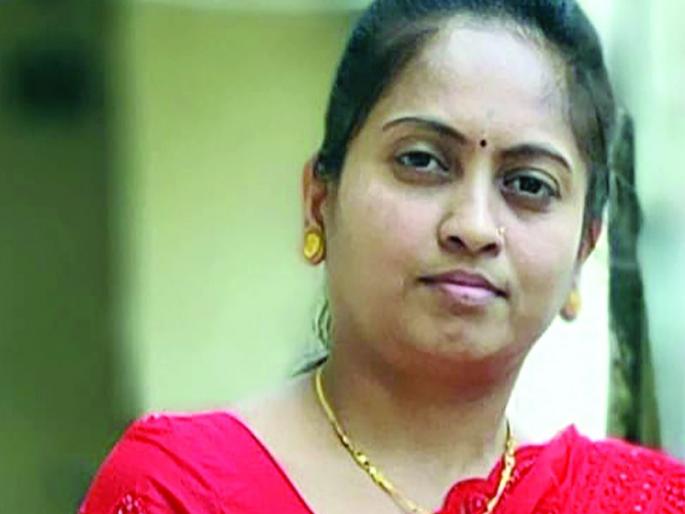 Scared; But did not leave! - Roshani Kadu | भीती वाटली; पण रुग्णसेवा सोडली नाही! - रोशनी कडू Scared; But did not leave! - Roshani Kadu | भीती वाटली; पण रुग्णसेवा सोडली नाही! - रोशनी कडू