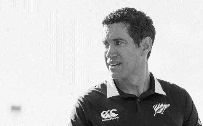 Ross Taylor has now scored the most ODI runs for New Zealand;  becomes the 4th fastest batsman to score 8,000 ODI runs  | कोहली, गांगुलीनंतर न्यूझीलंडच्या रॉस टेलरने नोंदवला 'हा' विक्रम