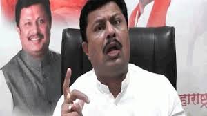 Chandrakant Patil suddenly grew up like a mango: Rajesh Kshirsagar | चंद्रकांत पाटील, मातोश्रीवर टीका करताना विचार करा, पायदळी यायला वेळ लागणार नाही : क्षीरसागर Chandrakant Patil suddenly grew up like a mango: Rajesh Kshirsagar | चंद्रकांत पाटील, मातोश्रीवर टीका करताना विचार करा, पायदळी यायला वेळ लागणार नाही : क्षीरसागर
