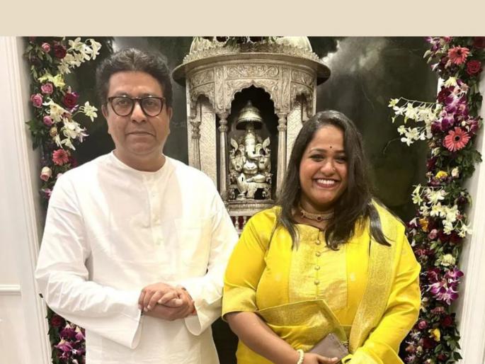Maharashtrachi Hasyajatra Fame Vanita Kharat expressed her feelings after meeting Raj Thackeray | 'राजामाणूस भेटला', 'महाराष्ट्राची हास्यजत्रा' फेम वनिता खरातनं राज ठाकरेंच्या भेटीनंतर व्यक्त केली भावना Maharashtrachi Hasyajatra Fame Vanita Kharat expressed her feelings after meeting Raj Thackeray | 'राजामाणूस भेटला', 'महाराष्ट्राची हास्यजत्रा' फेम वनिता खरातनं राज ठाकरेंच्या भेटीनंतर व्यक्त केली भावना
