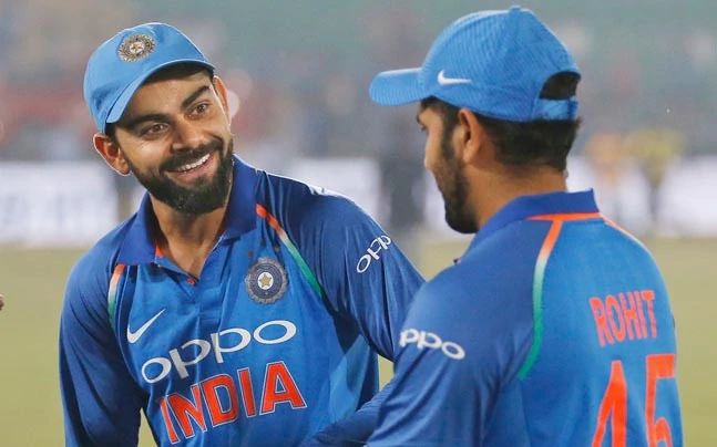 ICC World Cup 2019: Virat Kohli ahead Rohit sharma; But how... | ICC World Cup 2019: विराटने टाकलं रोहितला पिछाडीवर; पण कसं काय, जाणून घ्या...