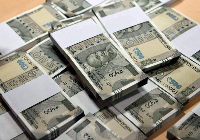 Nagpur's Nandanawan police grabbed 2.55 crore! | नागपूरच्या नंदनवन पोलिसांनीच मारला २.५५ कोटींवर हात !