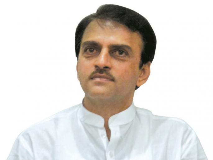 The cause of the chimney obstruction to the airline is incorrect; Dharmaraj Kadadi's explanation | विमानसेवेला चिमणीचा अडथळ्याचे कारण चुकीचे; धर्मराज काडादींचे स्पष्टीकरण The cause of the chimney obstruction to the airline is incorrect; Dharmaraj Kadadi's explanation | विमानसेवेला चिमणीचा अडथळ्याचे कारण चुकीचे; धर्मराज काडादींचे स्पष्टीकरण