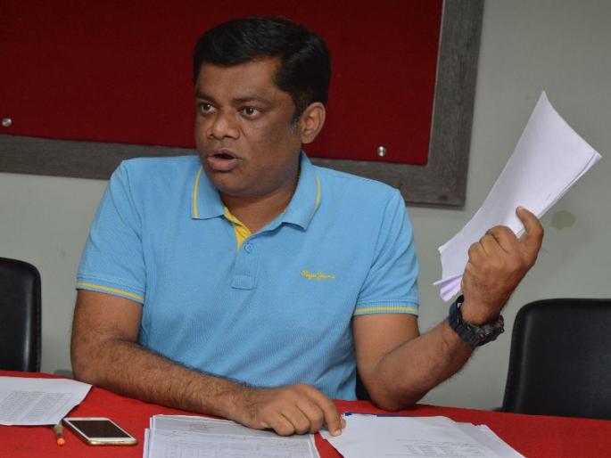 23,000 crore scam in Ratnagiri's Public Works Department | रत्नागिरीच्या सार्वजनिक बांधकाम विभागात २३ हजार कोटींचा घोटाळा 23,000 crore scam in Ratnagiri's Public Works Department | रत्नागिरीच्या सार्वजनिक बांधकाम विभागात २३ हजार कोटींचा घोटाळा