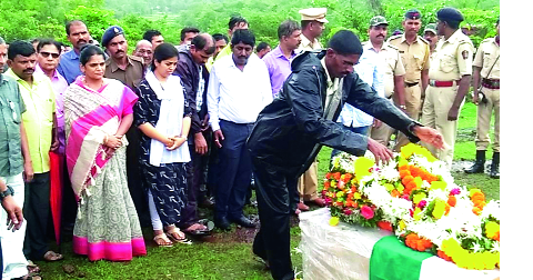  Last reply to young Jayendra Tambade | जवान जयेंद्र तांबडे यांना अखेरचा निरोप