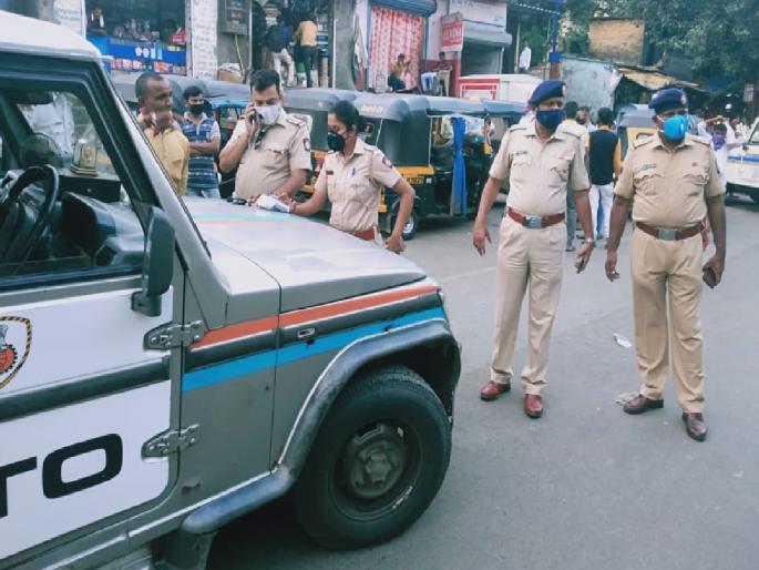 Govt collects GST, so what is the reason for RTO to block it says transporters associations | सरकार जीएसटी वसुल करते, मग आरटीओने अडवण्याचे कारण काय?; वाहतूकदार संघटनांचा सवाल Govt collects GST, so what is the reason for RTO to block it says transporters associations | सरकार जीएसटी वसुल करते, मग आरटीओने अडवण्याचे कारण काय?; वाहतूकदार संघटनांचा सवाल