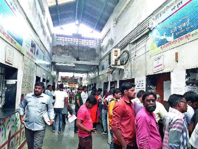 RTO one window scheme for fast service | जलद सेवेसाठी आरटीओत एक खिडकी योजना RTO one window scheme for fast service | जलद सेवेसाठी आरटीओत एक खिडकी योजना