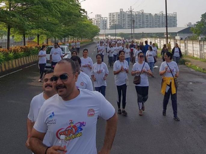 Organ donetion Public awareness: Runs of Thousands Nashikites | अवयवदान जनजागृती : धावले हजारो नाशिककर