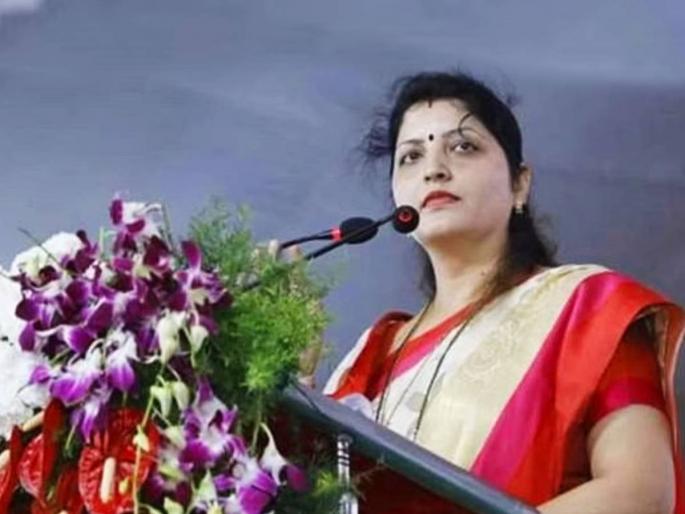 Ajit Pawar group Rupali Chakanakar slams NCP internal politics jayant patil sharad pawar supriya sule | "आम्ही साहेबांच्या विचारांच्या विरोधात नाही, पण आम्हाला बोलायला लावलंत तर..." Ajit Pawar group Rupali Chakanakar slams NCP internal politics jayant patil sharad pawar supriya sule | "आम्ही साहेबांच्या विचारांच्या विरोधात नाही, पण आम्हाला बोलायला लावलंत तर..."