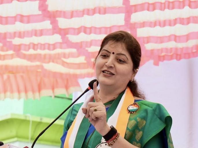 Not only yourself; other women should also be protected - Rupali Chakankar | केवळ स्वतःचेच नाही; इतर स्त्रियांचेही रक्षण करता यावे - रूपाली चाकणकर