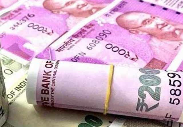 Three-day police custody for ransom | खंडणीप्रकरणी तीन दिवसांची पोलीस कोठडी Three-day police custody for ransom | खंडणीप्रकरणी तीन दिवसांची पोलीस कोठडी