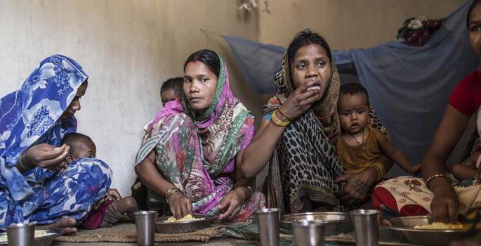 Now women in the unorganized sector will also get maternity leave; New plan of Pune Zilla Parishad | आता असंघटित क्षेत्रातील महिलांनाही मिळणार प्रसूती रजा; पुणे जिल्हापरिषदेची नवी योजना