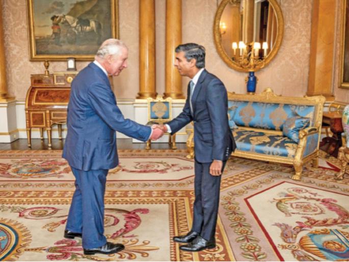 New PM meets King; Rishi Sunak took charge, the youngest in 210 years | राजाला भेटले नवे पंतप्रधान; ऋषी सुनक यांनी पदभार स्वीकारला, २१० वर्षांतील सर्वांत तरुण New PM meets King; Rishi Sunak took charge, the youngest in 210 years | राजाला भेटले नवे पंतप्रधान; ऋषी सुनक यांनी पदभार स्वीकारला, २१० वर्षांतील सर्वांत तरुण