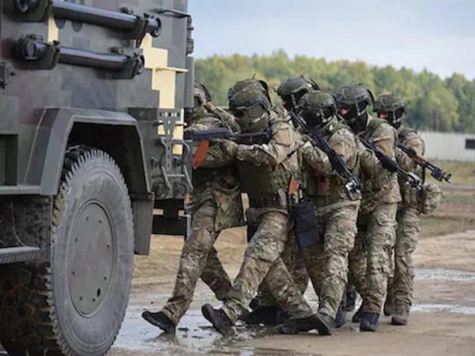 open firing on russian military many killed and injured vladimir putin russia ukraine war | Russia : रशियन लष्कराच्या कॅम्पवर अंधाधुंद गोळीबार, ११ जवानांचा मृत्यू