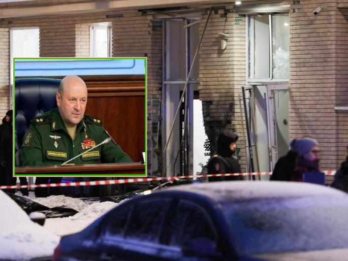 Russia's nuclear weapons security chief igor kirilov assassinated; bomb planted in electric scooter | रशियात अण्वस्त्रांच्या सुरक्षा प्रमुखाची हत्या; ईलेक्ट्रीक स्कूटरमध्ये बॉम्ब ठेवला Russia's nuclear weapons security chief igor kirilov assassinated; bomb planted in electric scooter | रशियात अण्वस्त्रांच्या सुरक्षा प्रमुखाची हत्या; ईलेक्ट्रीक स्कूटरमध्ये बॉम्ब ठेवला