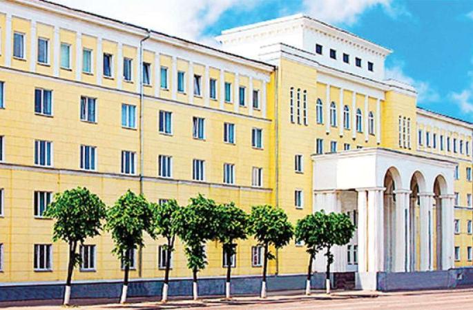 Russia-Ukraine war: Parents of Akolekar students hanged in Russia | रशिया-युक्रेन युद्ध : रशियातील अकोलेकर विद्यार्थ्यांच्या पालकांचा जीव टांगणीला Russia-Ukraine war: Parents of Akolekar students hanged in Russia | रशिया-युक्रेन युद्ध : रशियातील अकोलेकर विद्यार्थ्यांच्या पालकांचा जीव टांगणीला