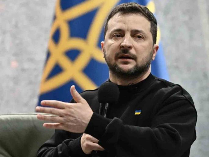 ukraine 5 ministers resigns volodymyr zelenskyy ukraine russia war | रशियासोबतच्या युद्धामुळे झेलेन्स्की यांच्या अडचणी वाढल्या, ५ मंत्र्यांनी दिले राजीनामे ukraine 5 ministers resigns volodymyr zelenskyy ukraine russia war | रशियासोबतच्या युद्धामुळे झेलेन्स्की यांच्या अडचणी वाढल्या, ५ मंत्र्यांनी दिले राजीनामे