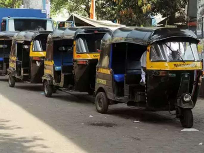 Resistance to the introduction of bus operators in Karanjad | करंजाडेतील रिक्षाचालकांचा बससेवा सुरू करण्याला विरोध