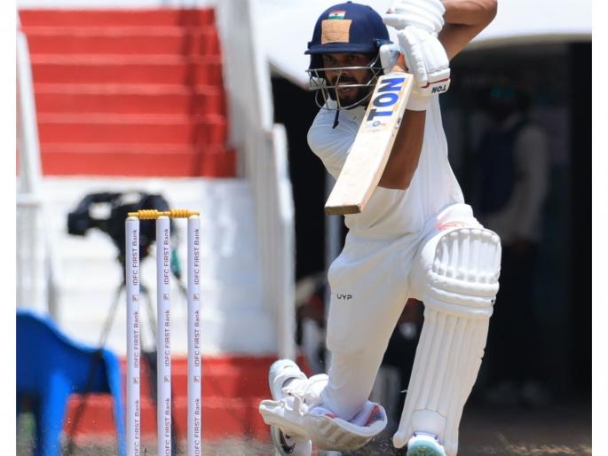Ranji Trophy Elite 2025-26 Kerala vs Maharashtra Ruturaj Gaikwad Smashed 91 Runs Missed Well Deserving Century Just 9 Runs | Ranji Trophy : पुणेकर झाला महाराष्ट्र संघाचा 'कणा'; ऋतुराज गायकवाडचं शतक थोडक्यात हुकलं, पण...