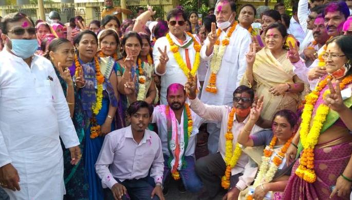 Maharashtra Gram Panchayat Election Results; Flag of Mahavikas Aghadi in Nagpur district | Maharashtra Gram Panchayat Election Results; नागपूर जिल्ह्यात महाविकास आघाडीचा झेंडा Maharashtra Gram Panchayat Election Results; Flag of Mahavikas Aghadi in Nagpur district | Maharashtra Gram Panchayat Election Results; नागपूर जिल्ह्यात महाविकास आघाडीचा झेंडा