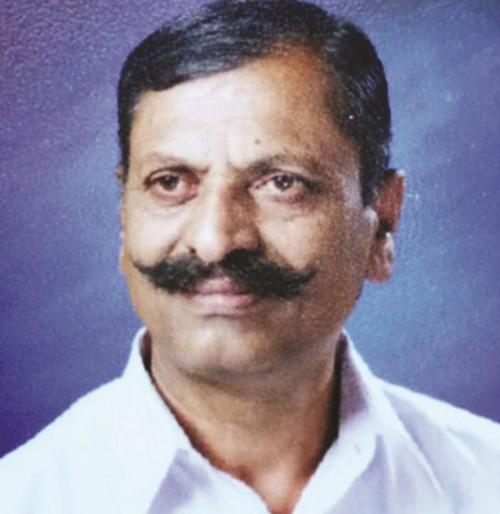 Keeping an eye on the money of the team, D. Lad; The team is working for the health of the principals | संघाच्या पैशांवर डोळा ठेवून विरोधक एकवटले - एस. डी. लाड; मुख्याध्यापकांना स्वास्थ्य देण्यासाठी संघ कार्यरत Keeping an eye on the money of the team, D. Lad; The team is working for the health of the principals | संघाच्या पैशांवर डोळा ठेवून विरोधक एकवटले - एस. डी. लाड; मुख्याध्यापकांना स्वास्थ्य देण्यासाठी संघ कार्यरत