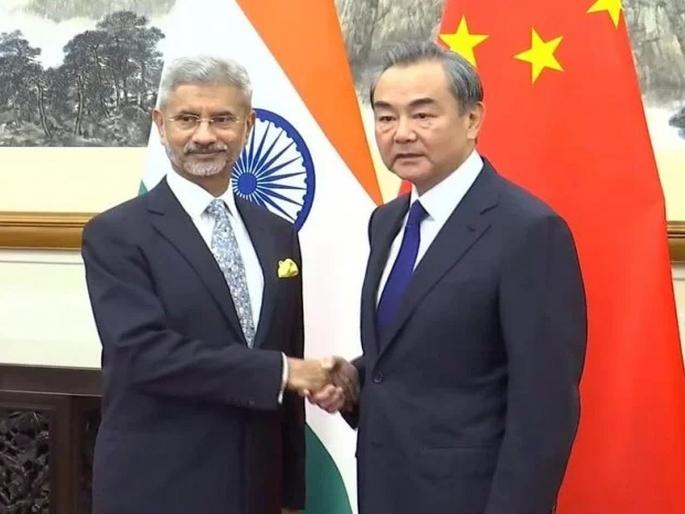 s jaishankar meets vice president of china wang qishan in china | आपसातले मतभेद वादाचं कारण नको, चिनी परराष्ट्र मंत्र्यांची जयशंकर यांनी घेतली भेट s jaishankar meets vice president of china wang qishan in china | आपसातले मतभेद वादाचं कारण नको, चिनी परराष्ट्र मंत्र्यांची जयशंकर यांनी घेतली भेट