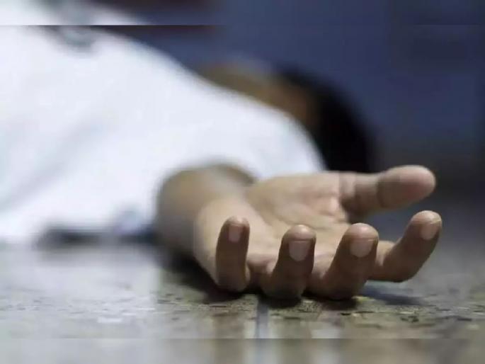 A 12-year-old boy committed suicide by hanging himself in a new house under construction | आईच्या ओढणीने गळफास घेत १२ वर्षीय एकुलत्या मुलाची आत्महत्या, कारण अस्पष्ट A 12-year-old boy committed suicide by hanging himself in a new house under construction | आईच्या ओढणीने गळफास घेत १२ वर्षीय एकुलत्या मुलाची आत्महत्या, कारण अस्पष्ट