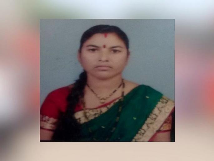 husband died ten days ago; the bereaved wife also passed away | पतीच्या विरहात पत्नीनेही घेतला अखेरचा श्वास, गावात हळहळ husband died ten days ago; the bereaved wife also passed away | पतीच्या विरहात पत्नीनेही घेतला अखेरचा श्वास, गावात हळहळ